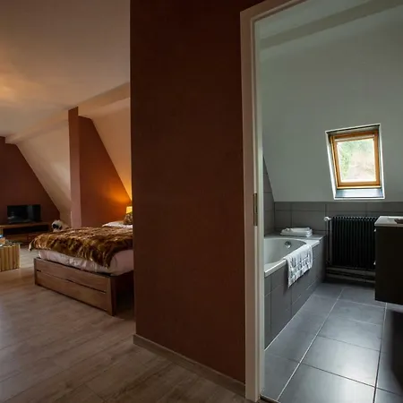 La 3*